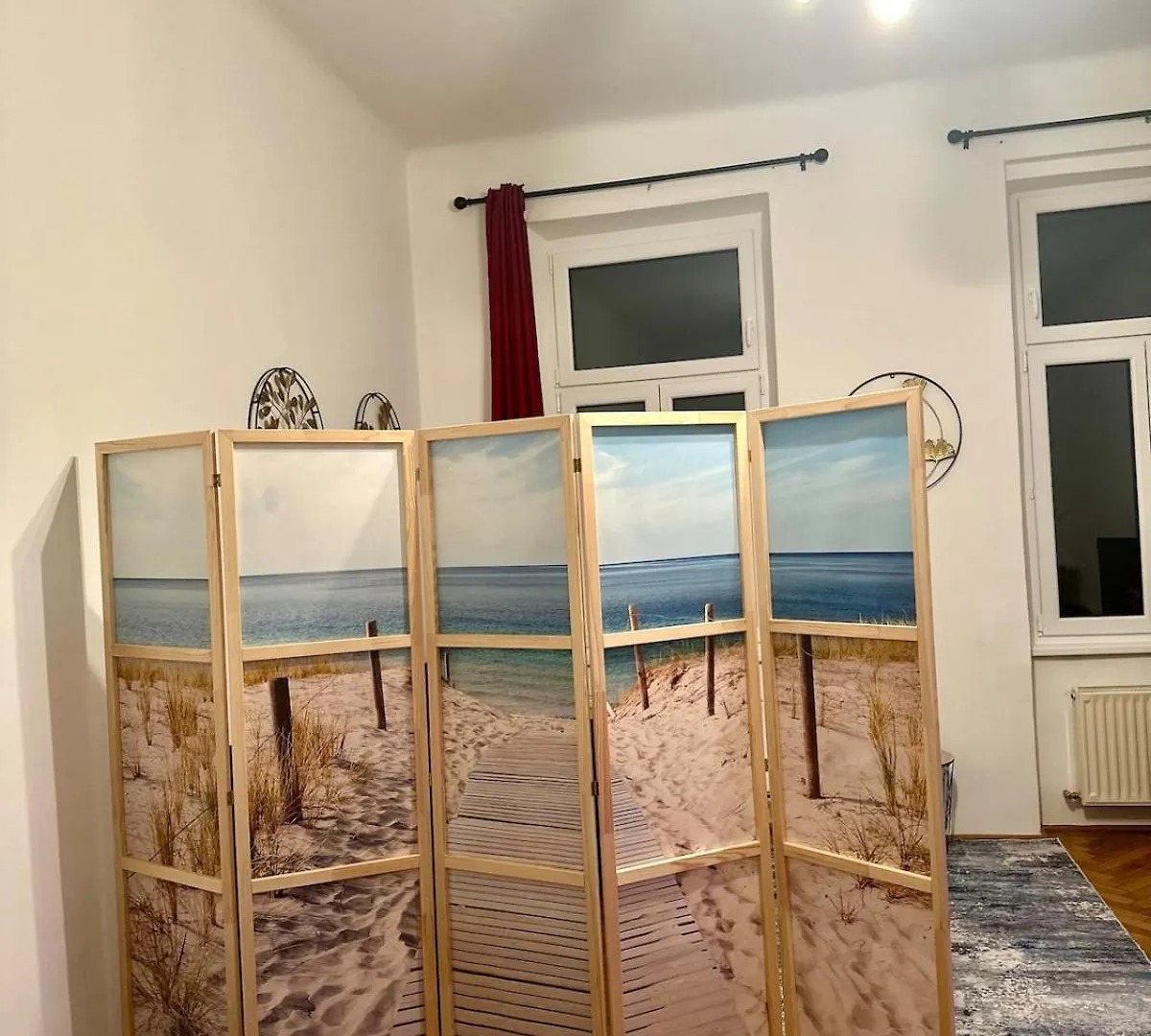 Apartment Zentral Gelegene Altbauwohnung Vienna Austria
