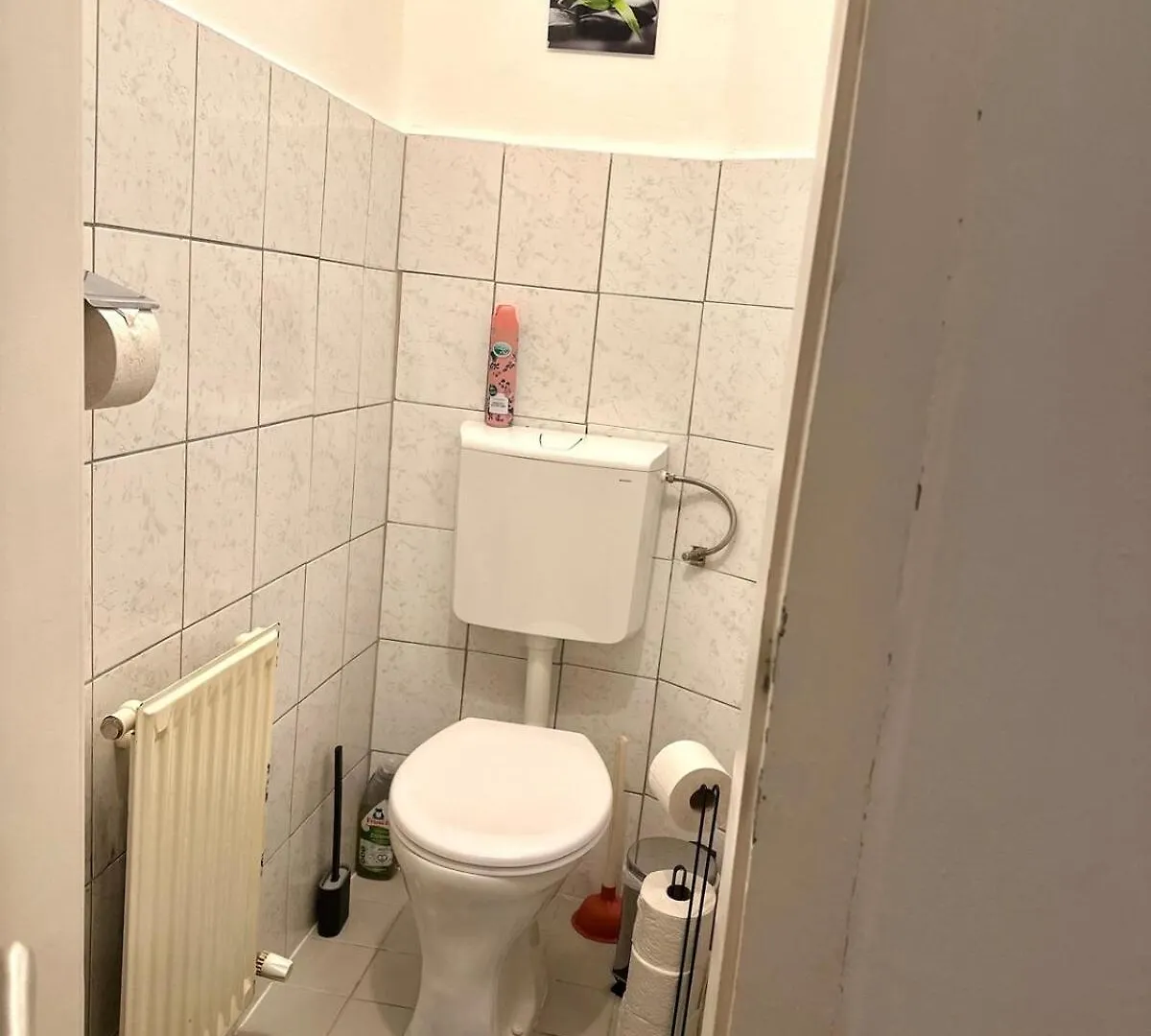 Zentral Gelegene Altbauwohnung Vienna 0*,