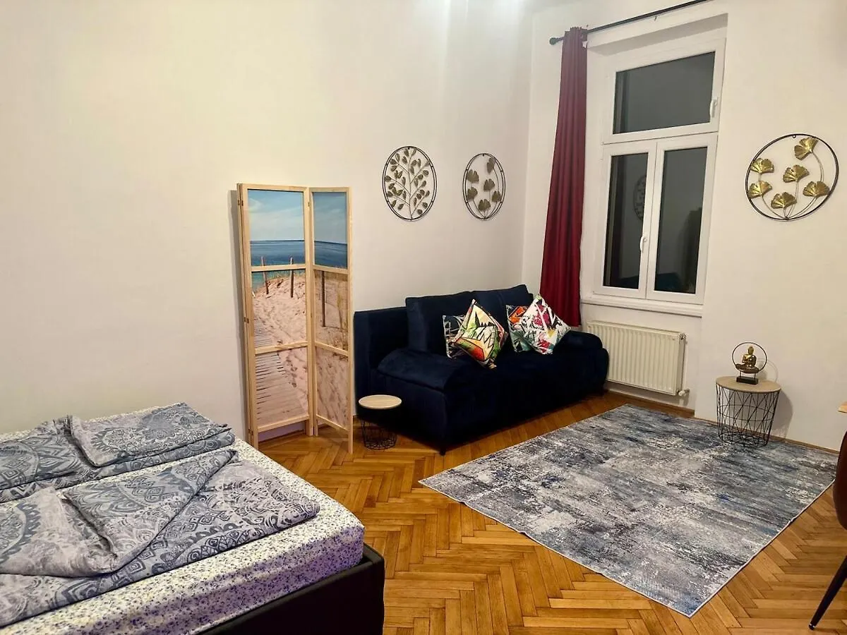 Zentral Gelegene Altbauwohnung Vienna Apartment