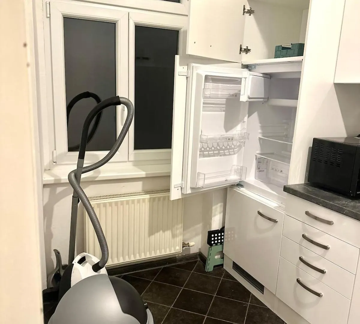 Zentral Gelegene Altbauwohnung Vienna 0*,